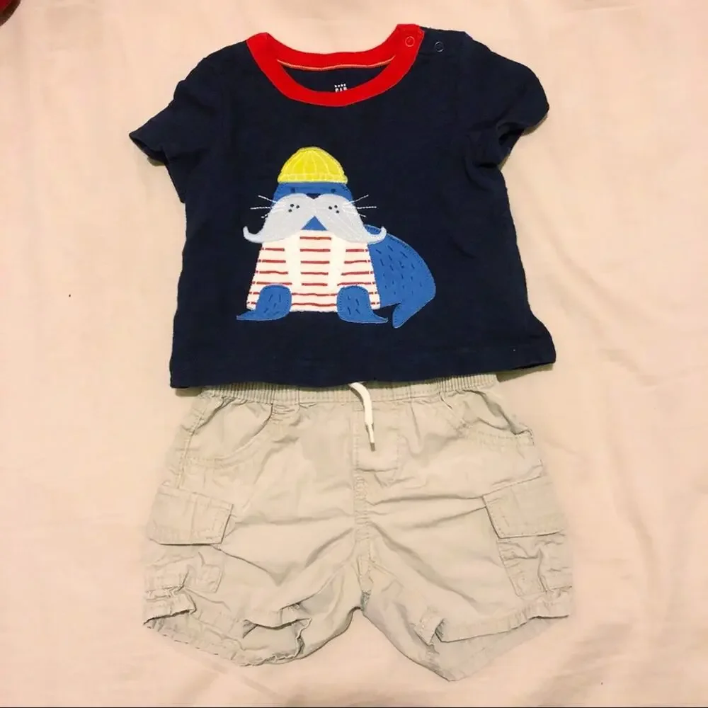 Gap Walrus Outfit, Bodysuit and Shorts 6-12 Month Boy